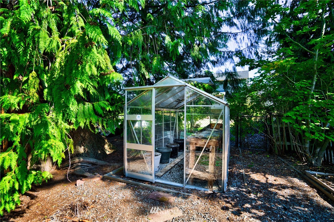 730 North Waugh Road Mount Vernon, WA 98273 - Photo 33 of 37 Gallery Image 33