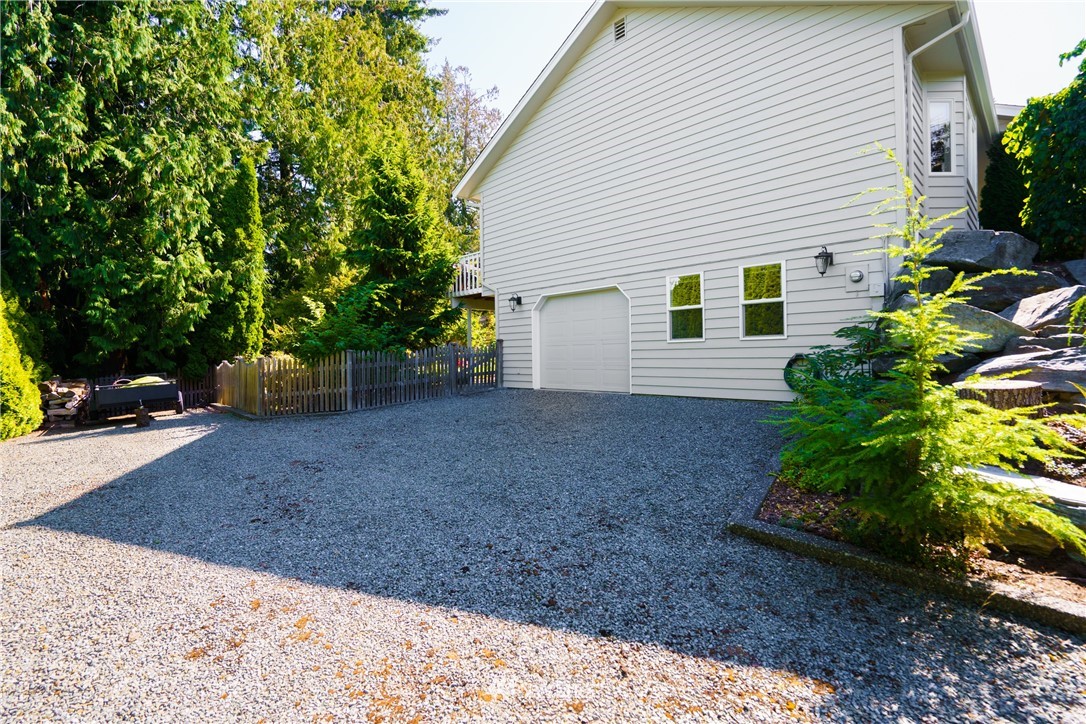 730 North Waugh Road Mount Vernon, WA 98273 - Photo 36 of 37 Gallery Image 36