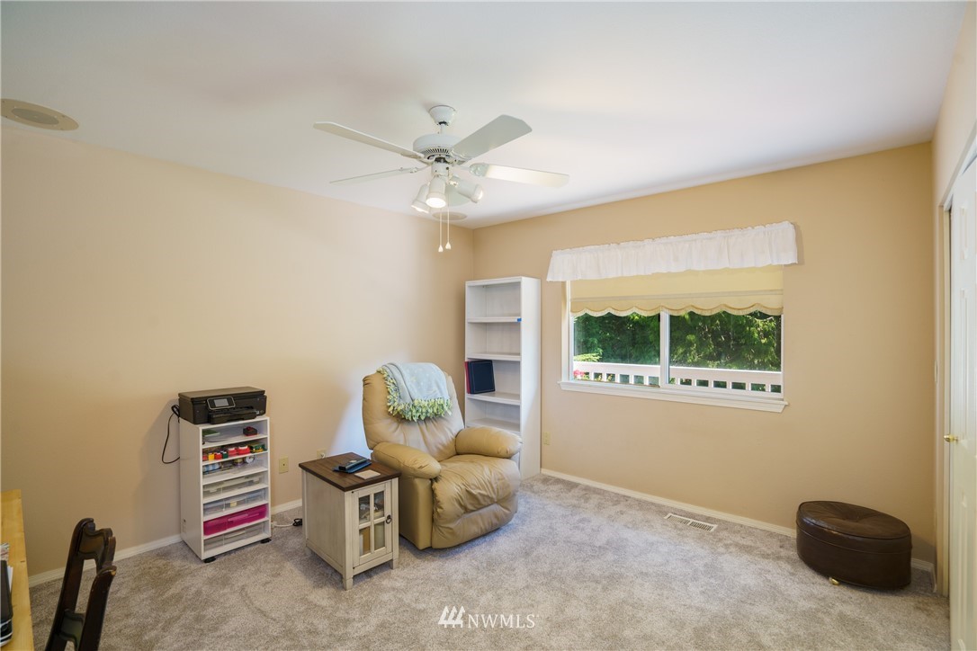 730 North Waugh Road Mount Vernon, WA 98273 - Photo 10 of 37 Gallery Image 10