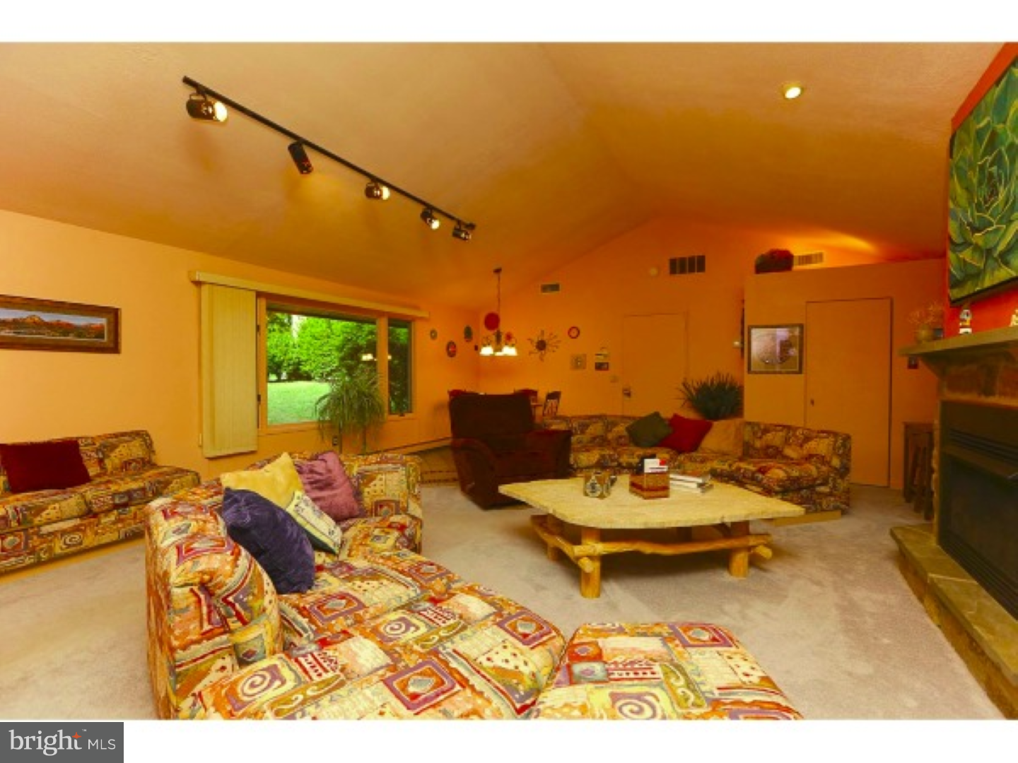 1093 Kingsley Road Jenkintown, PA 19046 - Photo 13 of 25 Great Room