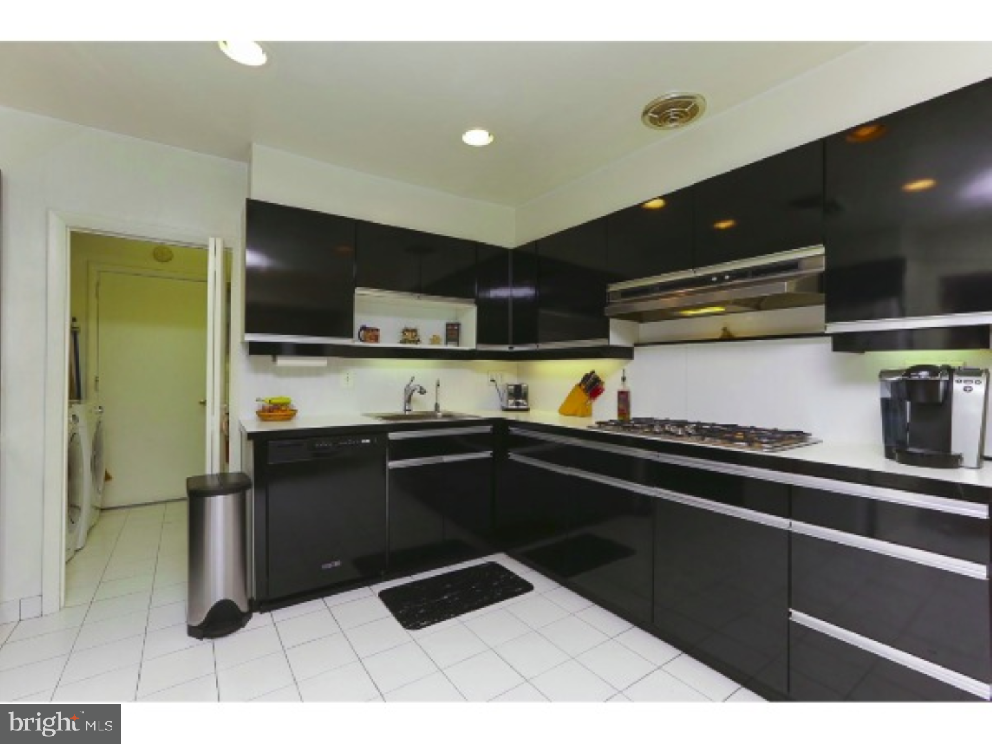1093 Kingsley Road Jenkintown, PA 19046 - Photo 9 of 25 Kitchen