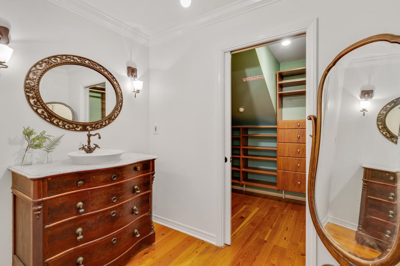 420 Plantation Road Tallahassee, FL 32303 - Photo 3 of 42 Gallery Image 3