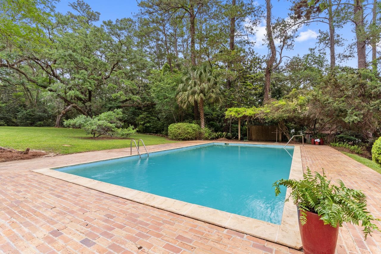 420 Plantation Road Tallahassee, FL 32303 - Photo 35 of 42 Gallery Image 35