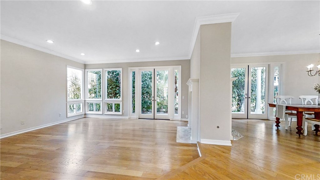 6141 Capri Court Long Beach, CA 90803 - Photo 14 of 59