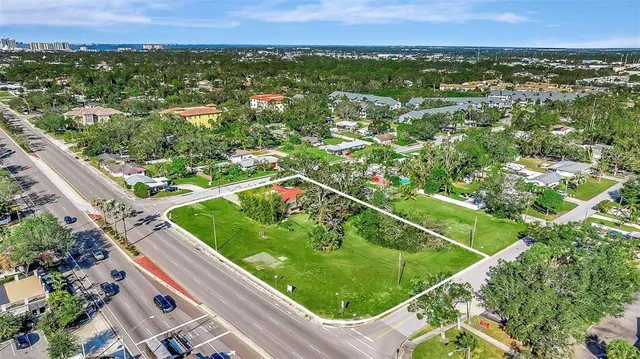 $1,150,000 | 128 North Briggs Avenue, Sarasota, FL 34237
