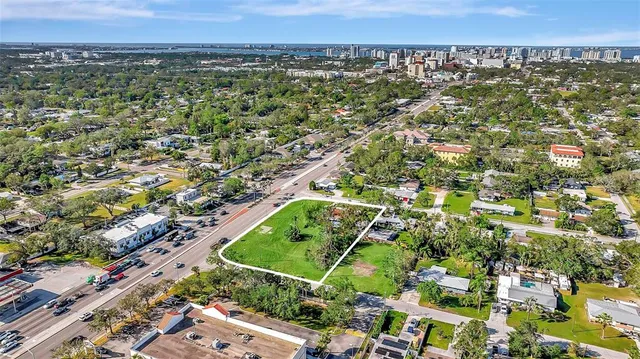 $1,150,000 | 128 North Briggs Avenue, Sarasota, FL 34237