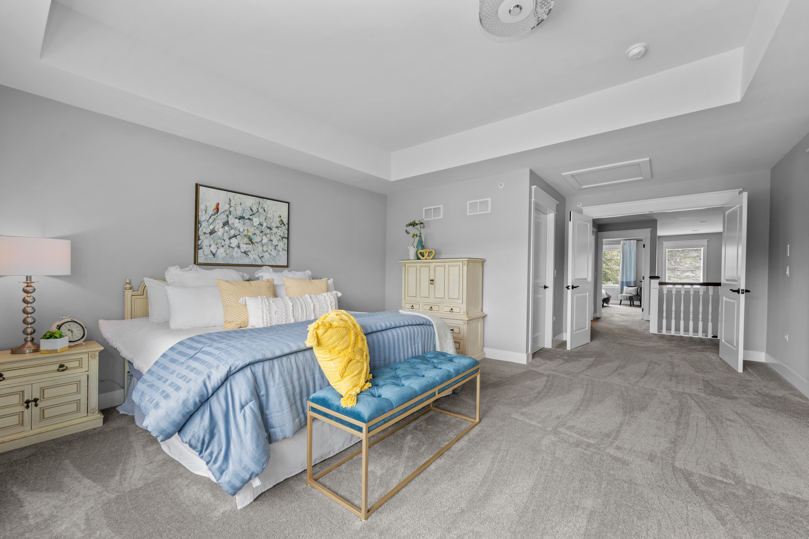 613 Bourbon Lane Naperville, IL 60565 - Photo 14 of 36 a living room with furniture