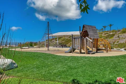 $1,099,000 | 28521 Sparrow Way, Santa Clarita, CA 91350