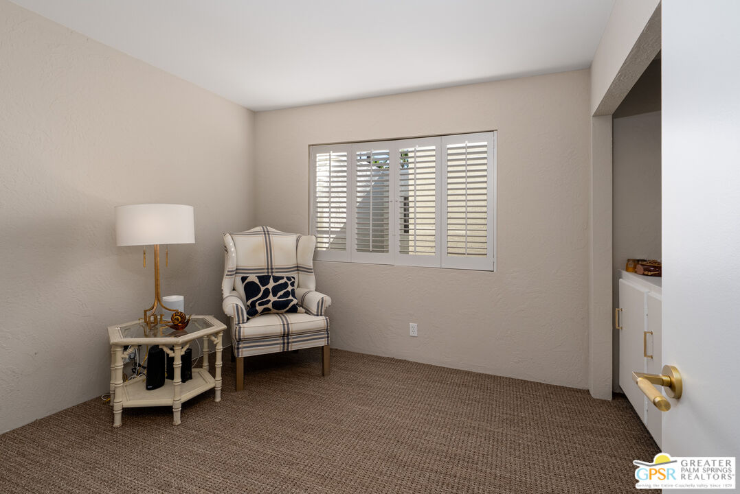 566 North Sunset Way Palm Springs, CA 92262 - Photo 20 of 39