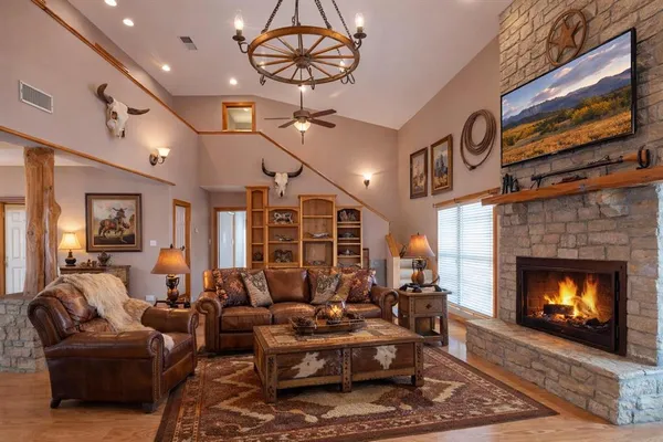 $3,900,000 | 7435 County Road 265, Dublin, TX 76446