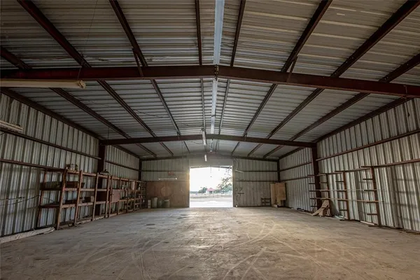 $3,900,000 | 7435 County Road 265, Dublin, TX 76446