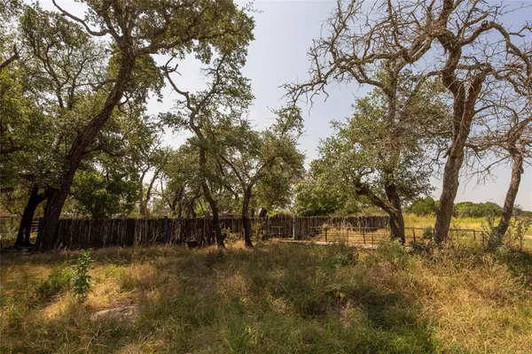 $3,900,000 | 7435 County Road 265, Dublin, TX 76446
