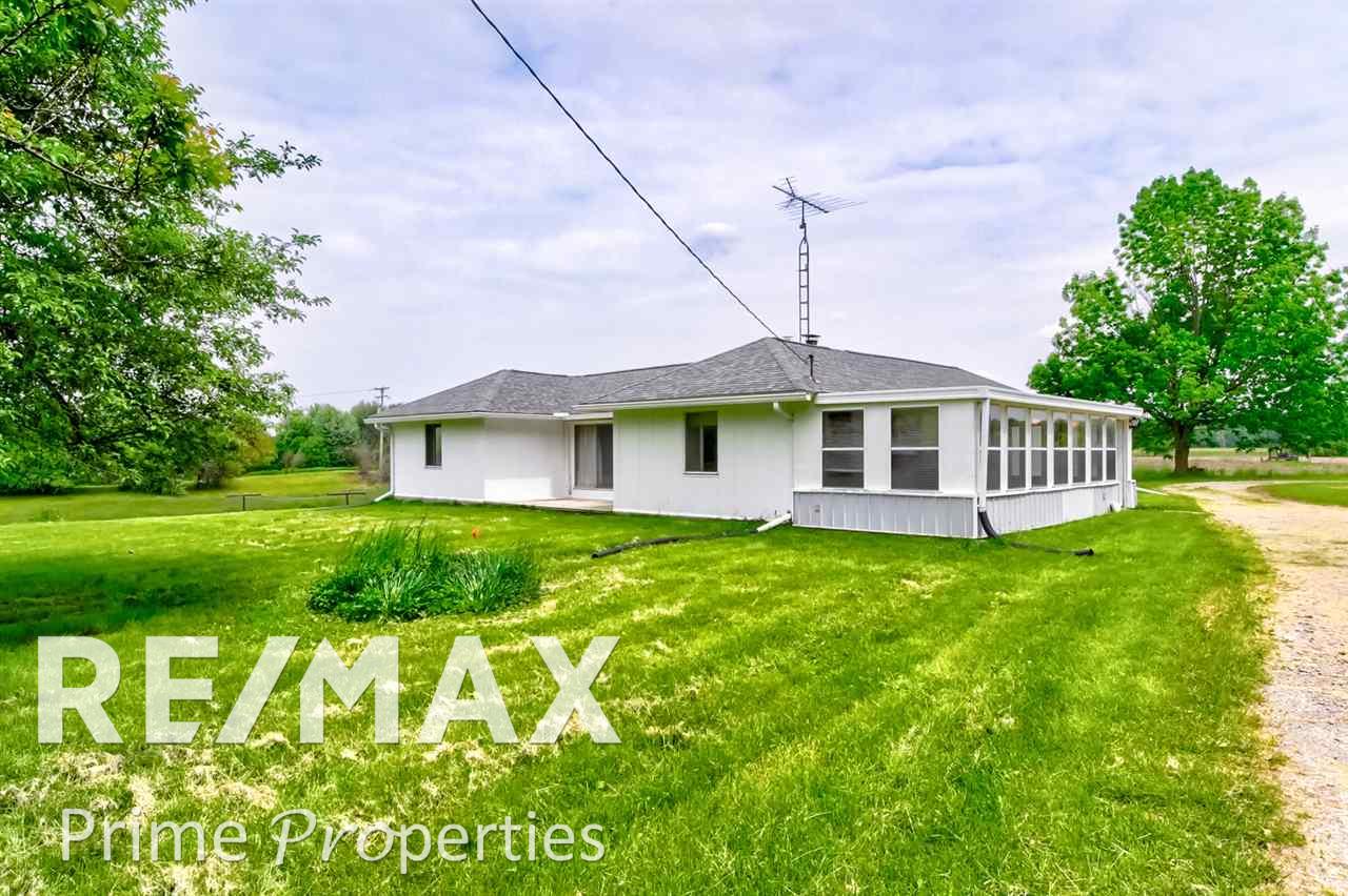 9805 Bray Road Millington, MI 48746 - Photo 4 of 38