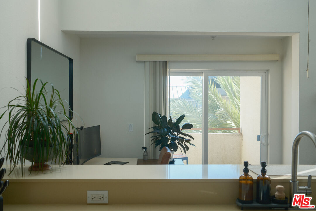 13200 Pacific Promenade, Unit 422 Playa Vista, CA 90094 - Photo 11 of 35