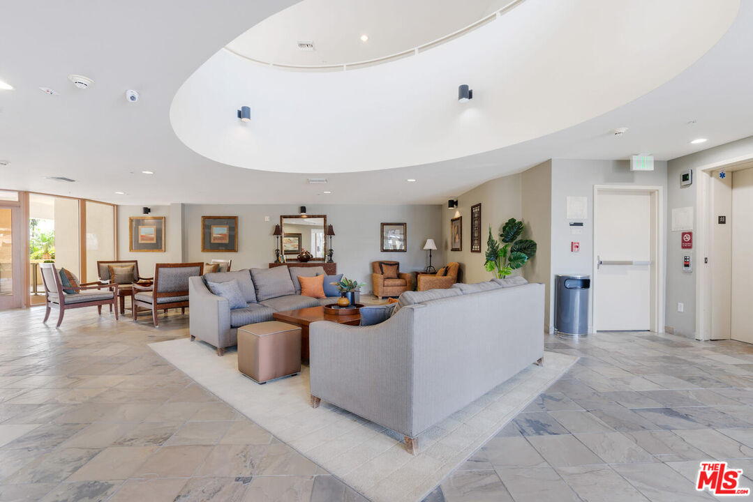 13200 Pacific Promenade, Unit 422 Playa Vista, CA 90094 - Photo 22 of 35