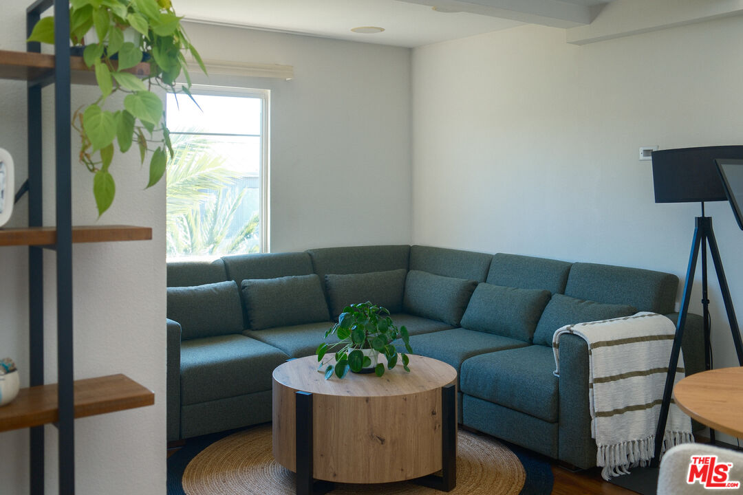 13200 Pacific Promenade, Unit 422 Playa Vista, CA 90094 - Photo 3 of 35