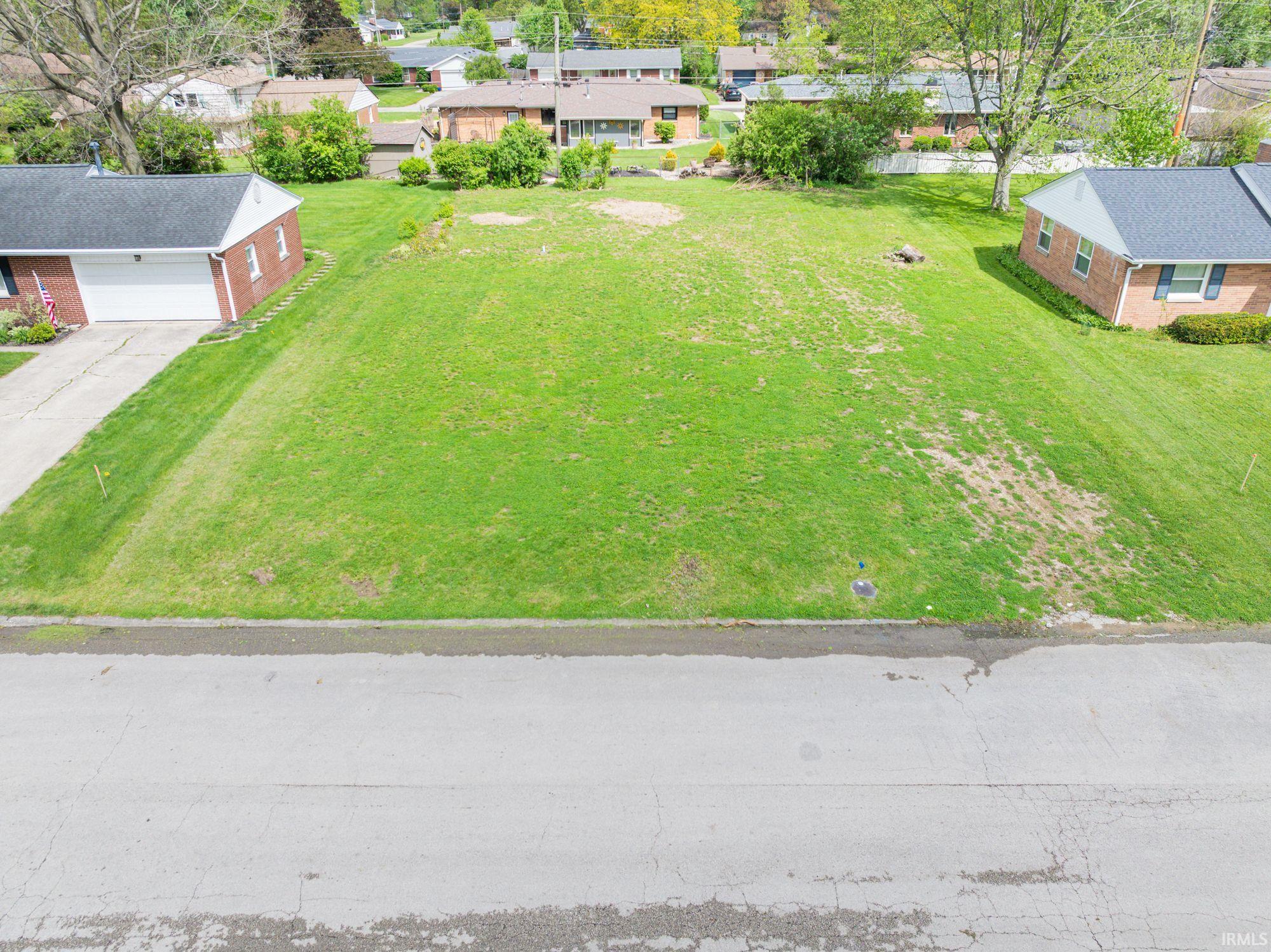 1808 North Winthrop Road Muncie, IN 47304 - Photo 5 of 6