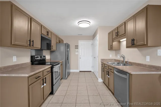 $1,900 | 175 Seabiscuit Drive, Raeford, NC 28376