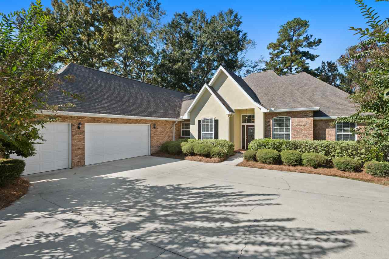 7108 Wooded Gorge Road Tallahassee, FL 32312 - Photo 2 of 35