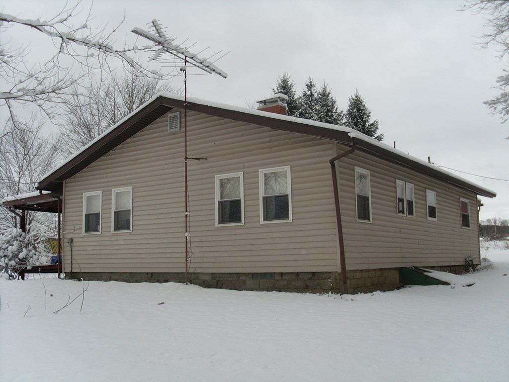 15131 Castile Road Guys Mills, PA 16327 - Photo 3 of 12