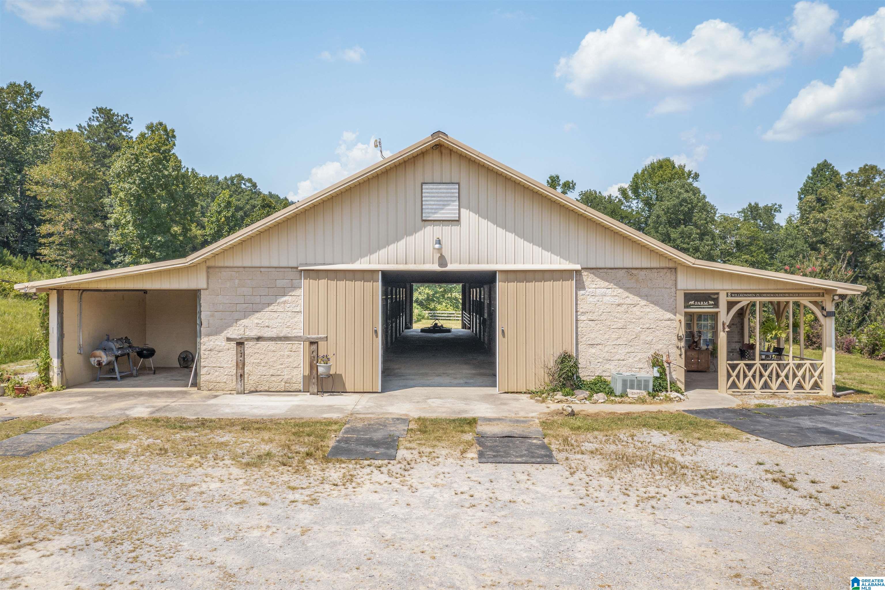 13044 Gallant Road Gallant, AL 35972 - Photo 3 of 33