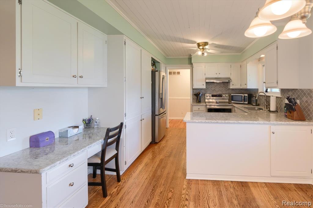 2441 Pollock Road Grand Blanc, MI 48439 - Photo 16 of 50