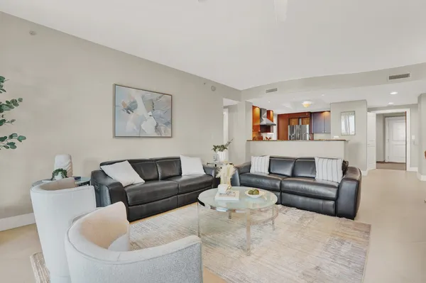 $7,000 | 1 North Ocean Boulevard, Unit 508, Pompano Beach, FL 33062