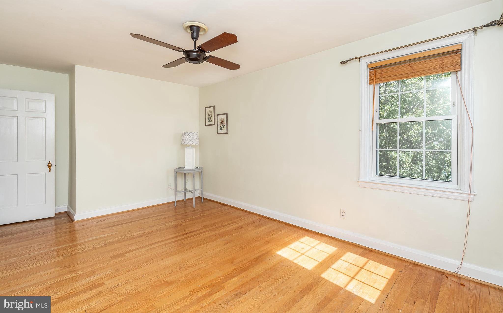 413 Stratford Road Baltimore, MD 21228 - Photo 22 of 42 Second Bedroom