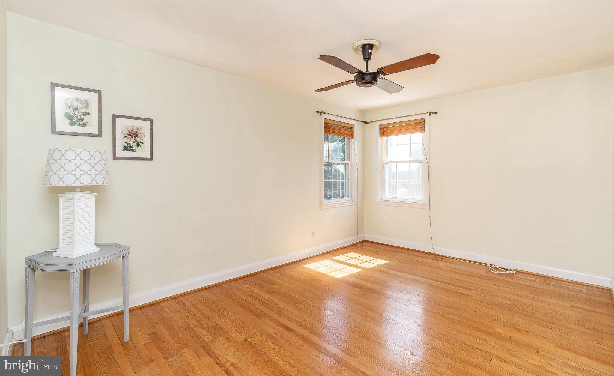 413 Stratford Road Baltimore, MD 21228 - Photo 23 of 42 Second Bedroom