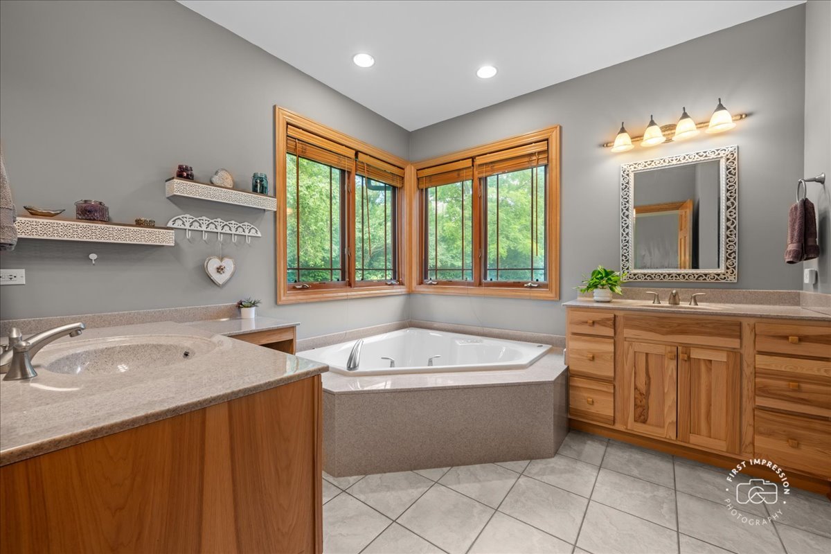 43W211 Tall Pines Road Elgin, IL 60124 - Photo 24 of 47 Gallery Image 24