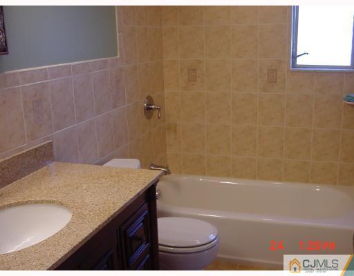 31 Owens Road Old Bridge, NJ 08857 - Photo 6 of 10 Gallery Image 6
