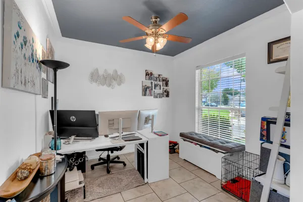 $2,300 | 102 Cailin Court, Burnet, TX 78611