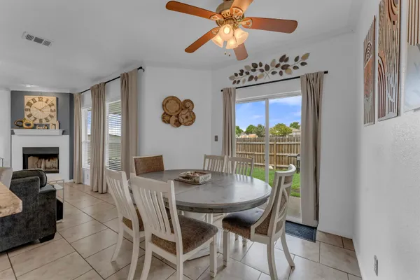 $2,300 | 102 Cailin Court, Burnet, TX 78611