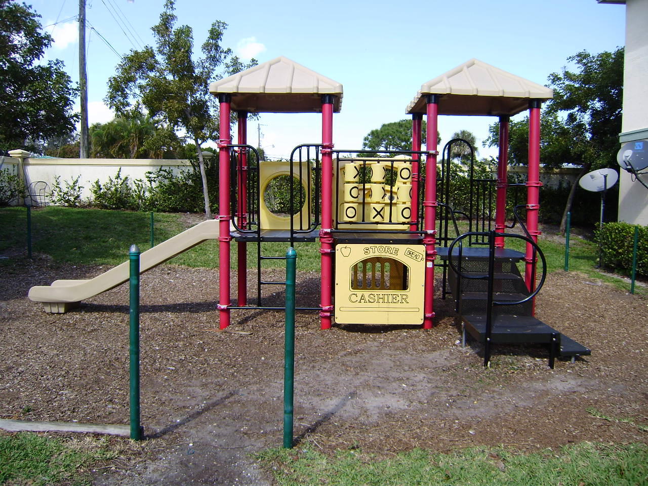 1987 Nassau Drive Riviera Beach, FL 33404 - Photo 17 of 22 P2110086