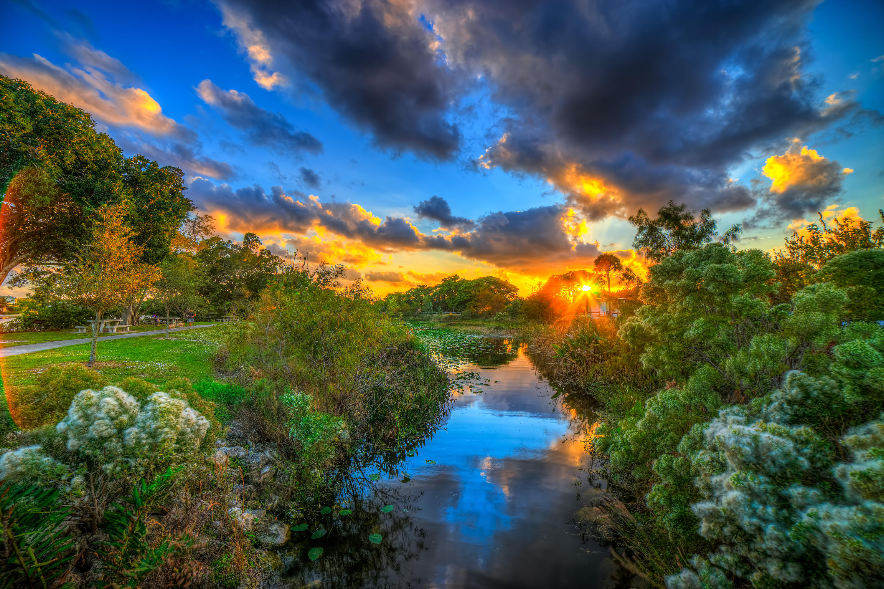 904 Roberts Road Delray Beach, FL 33483 - Photo 10 of 13 Delray Beach - Lake Ida Park Canal