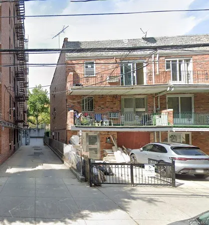 $2,980,000 | 139-01 Franklin Avenue | Flushing