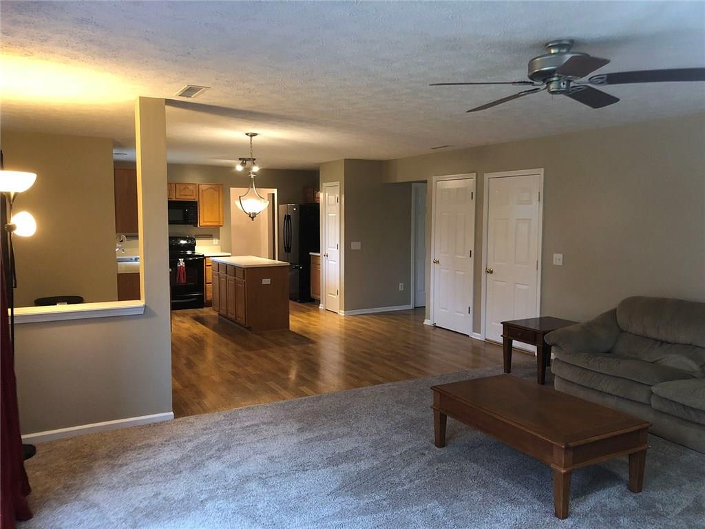 336 Paddock Road Greenwood, IN 46142 - Photo 7 of 19 Gallery Image 7