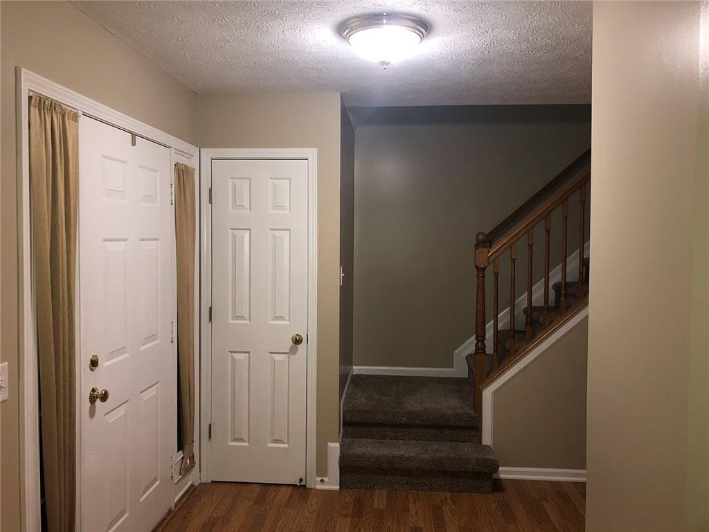 336 Paddock Road Greenwood, IN 46142 - Photo 9 of 19 Gallery Image 9