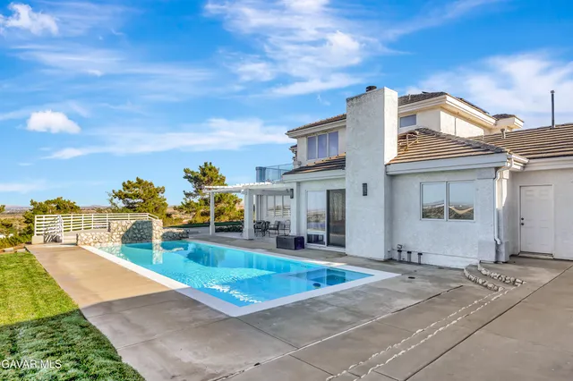 $1,399,999 | 143 Avenue S14 W Palmdale Ca West, Palmdale, CA 93551