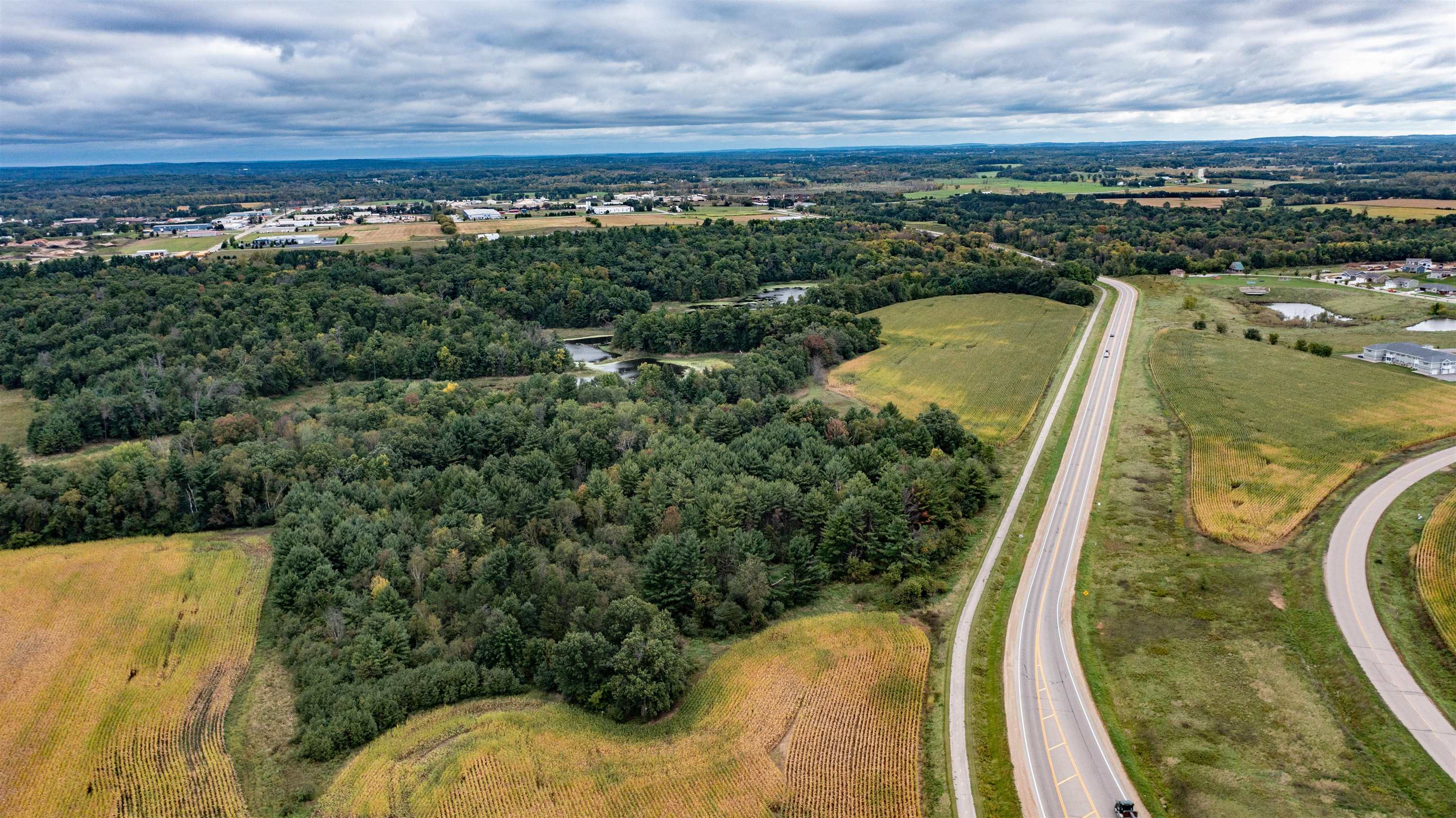 22-54 State Road Waupaca, WI 54981 - Photo 2 of 12