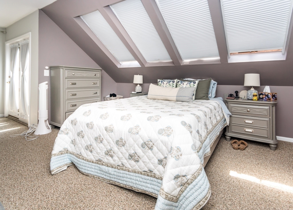 110 Maple Place, Unit 8 Dedham, MA 02026 - Photo 12 of 19