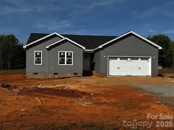 $369,000 | 3526 Dorothys Lane, Newton, NC 28658