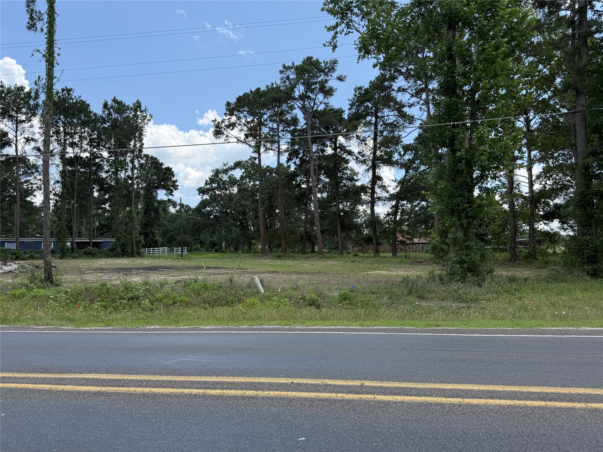 3340 Farm To Market Road 356 Trinity, TX 75862 - Photo 3 of 7