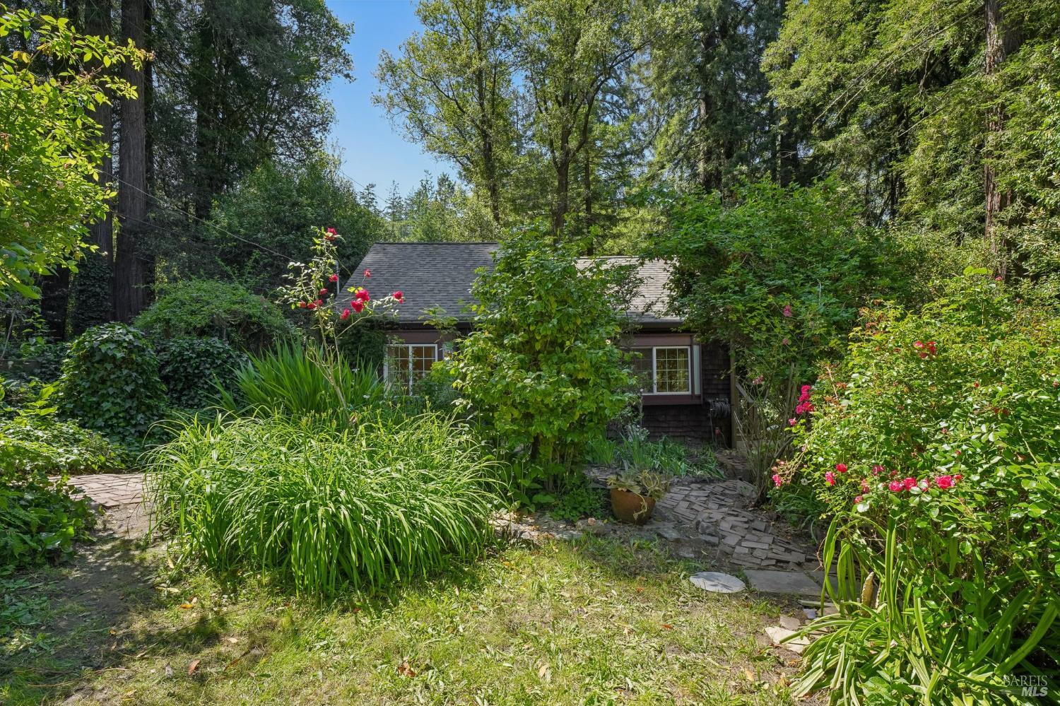 189 Wagnon Road Sebastopol, CA 95472 - Photo 9 of 66