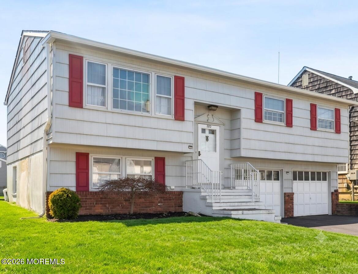 202 Yale Avenue, Unit WINTER MONTHLY RENTAL Point Pleasant Beach, NJ 08742 - Photo 1 of 17 Gemini Cover