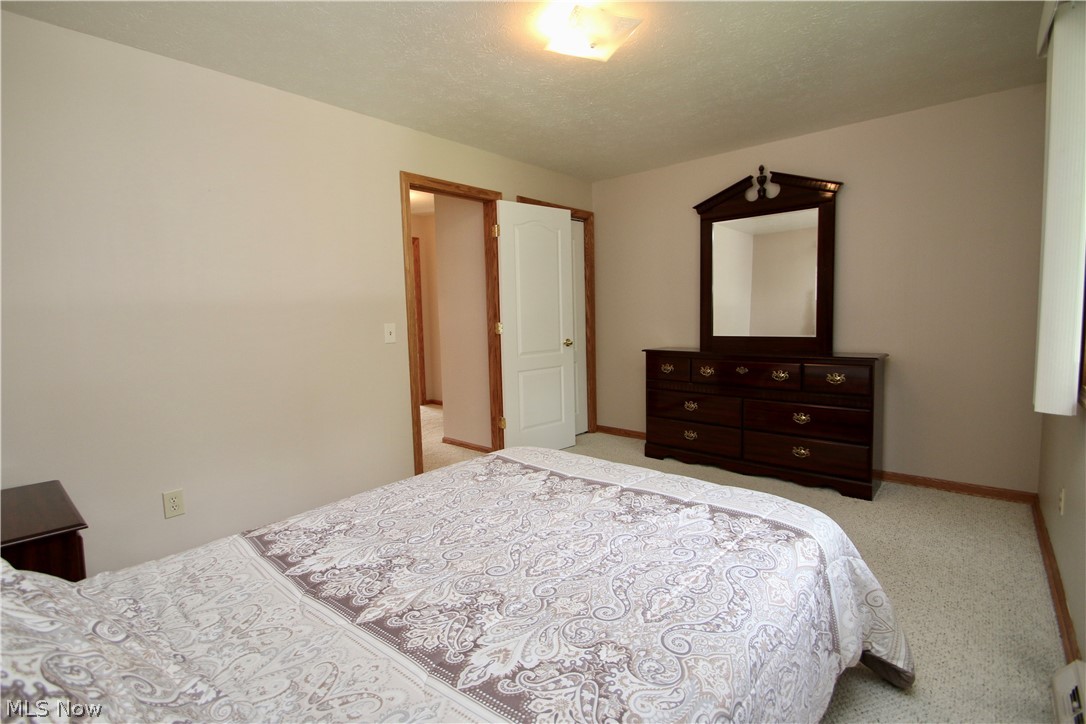 30331 Arnold Road Willowick, OH 44095 - Photo 19 of 34