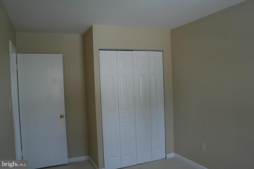 9228 Taney Road Manassas, VA 20110 - Photo 11 of 16 Interior (General)