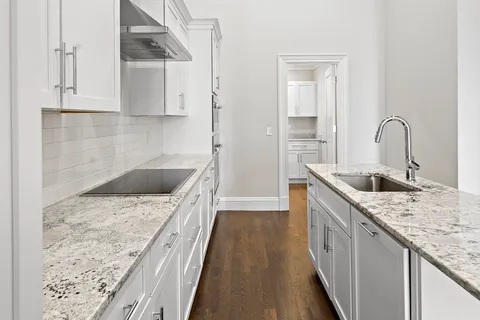 $4,200,000 | 63 Mt Vernon Street, Unit 4, Boston, MA 02108