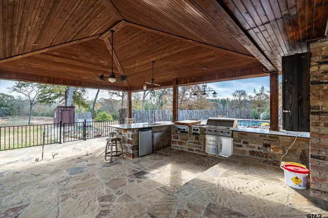 a view of backyard of house