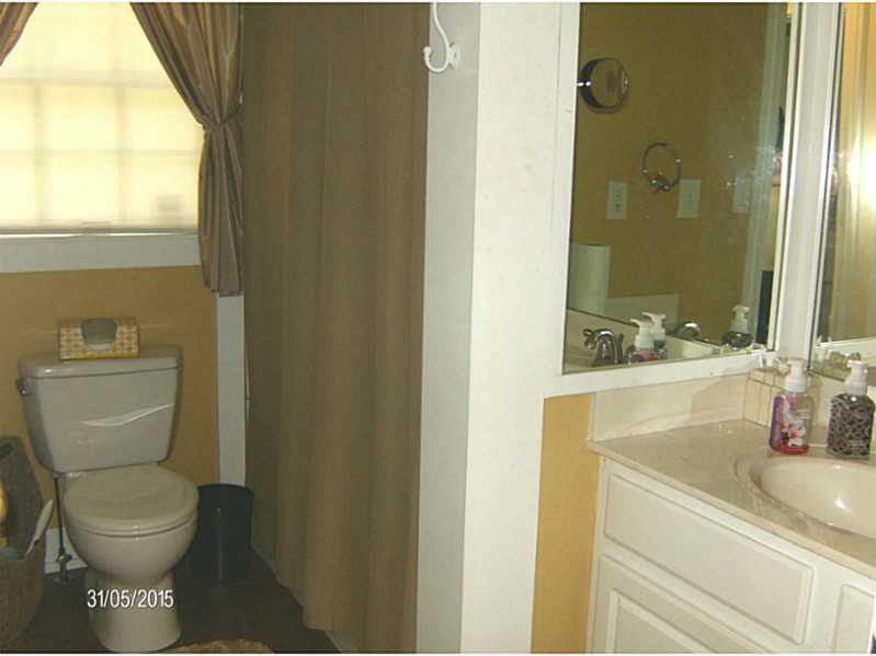 720 North Spring Street Greenfield, IN 46140 - Photo 12 of 21 Gallery Image 12